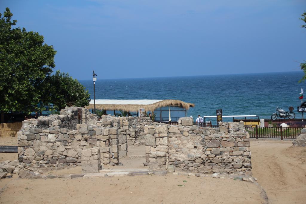 Family Hotel Verona Sozopol Eksteriør bilde