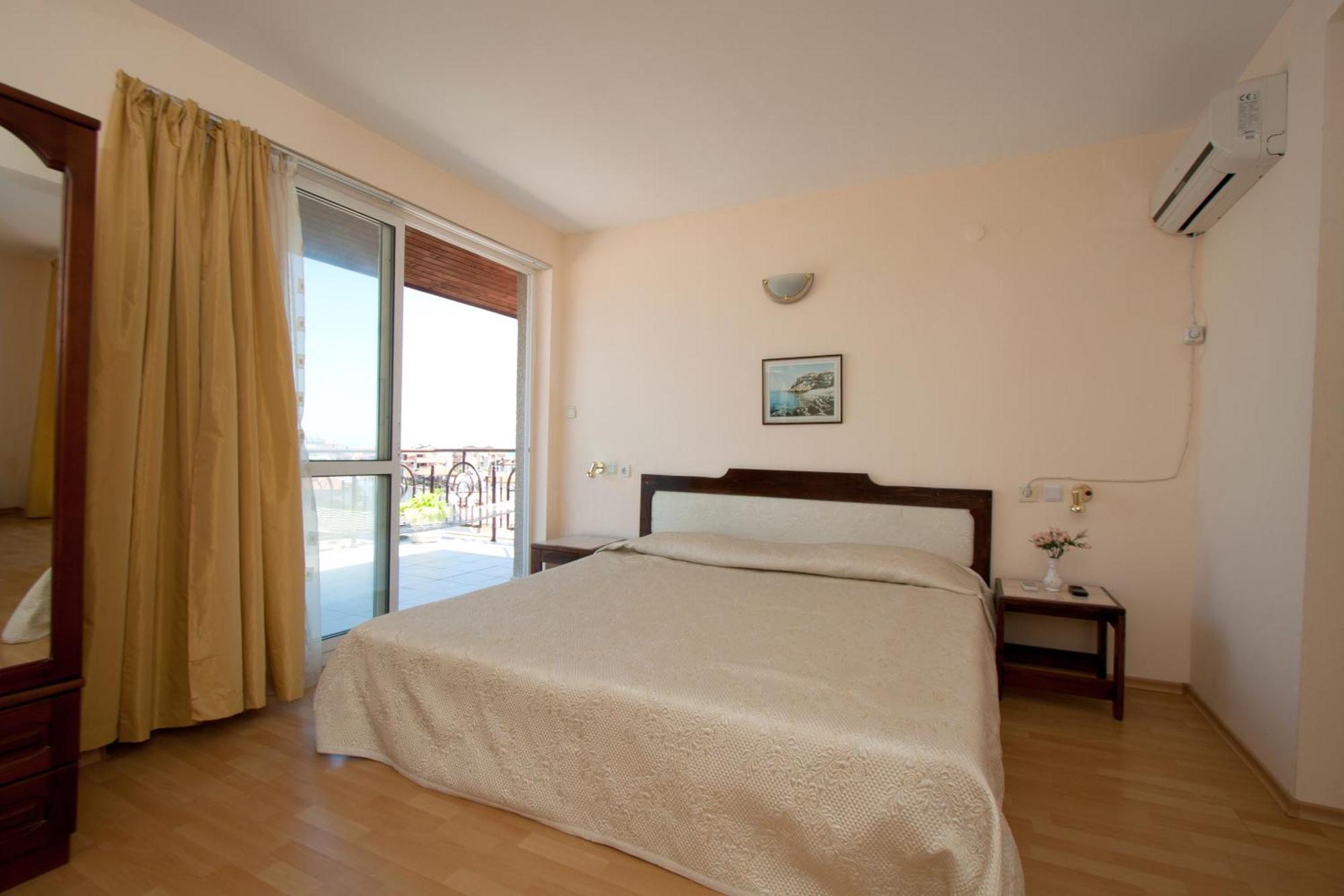 Family Hotel Verona Sozopol Eksteriør bilde
