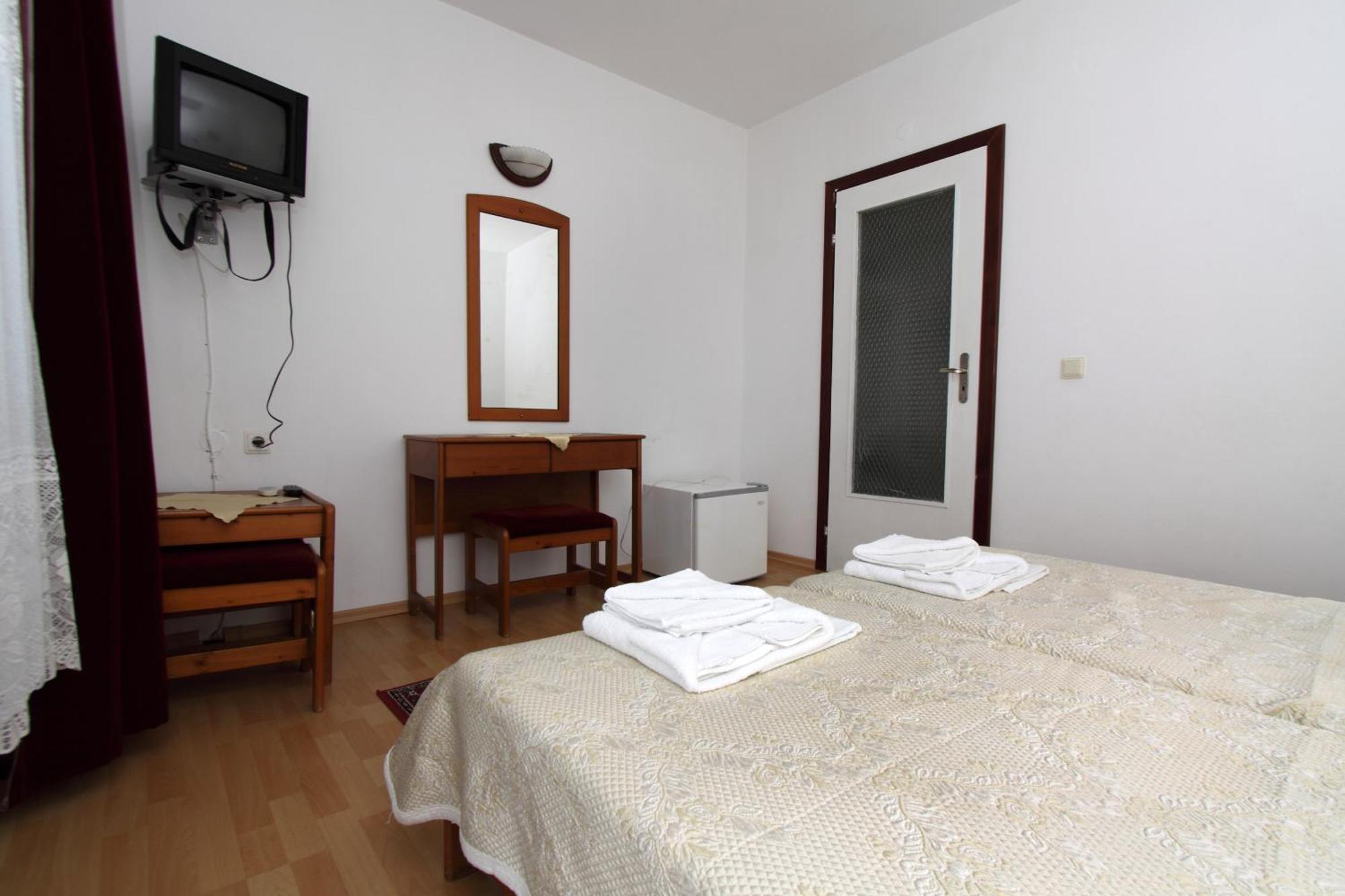 Family Hotel Verona Sozopol Eksteriør bilde