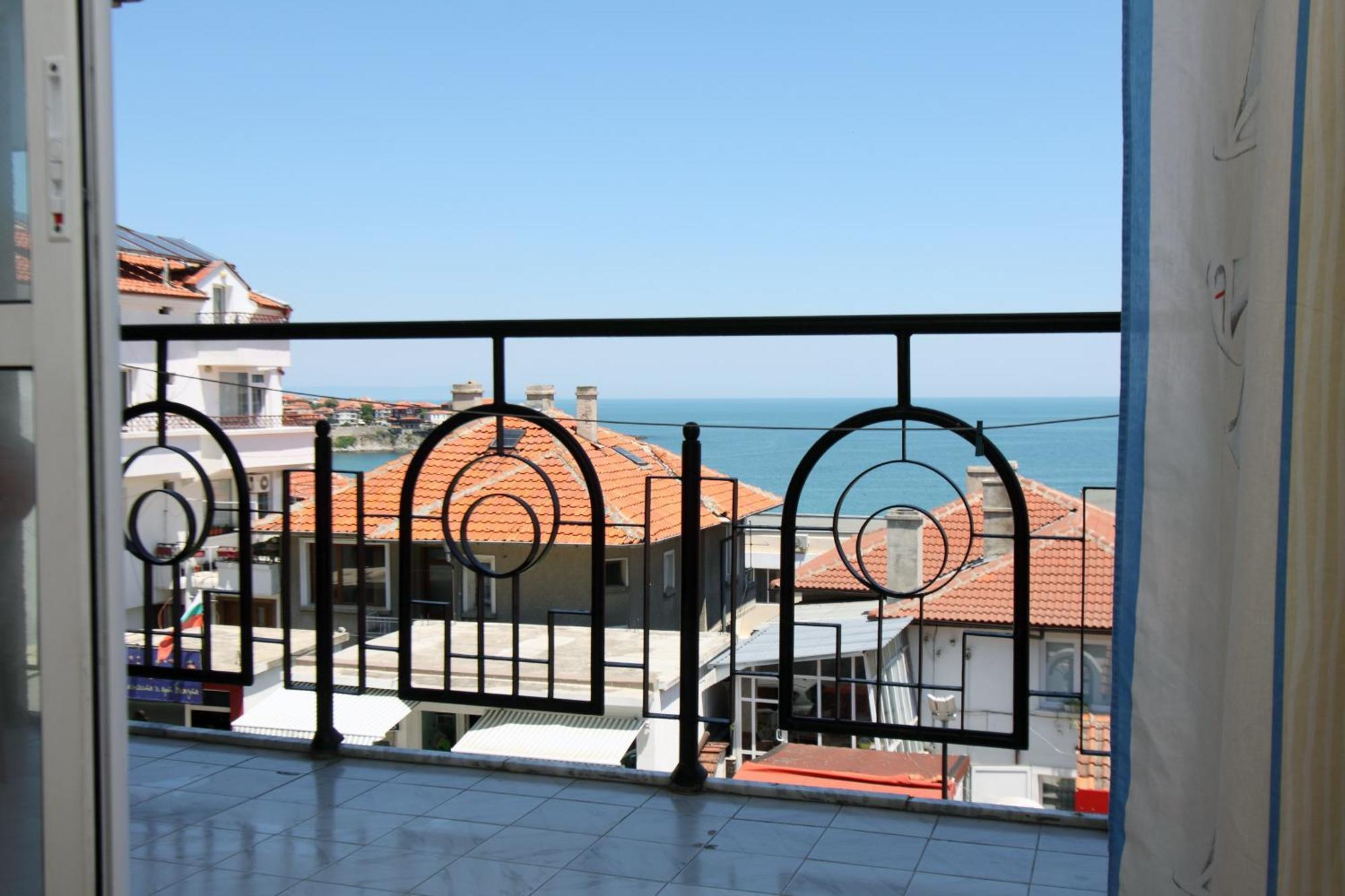 Family Hotel Verona Sozopol Eksteriør bilde