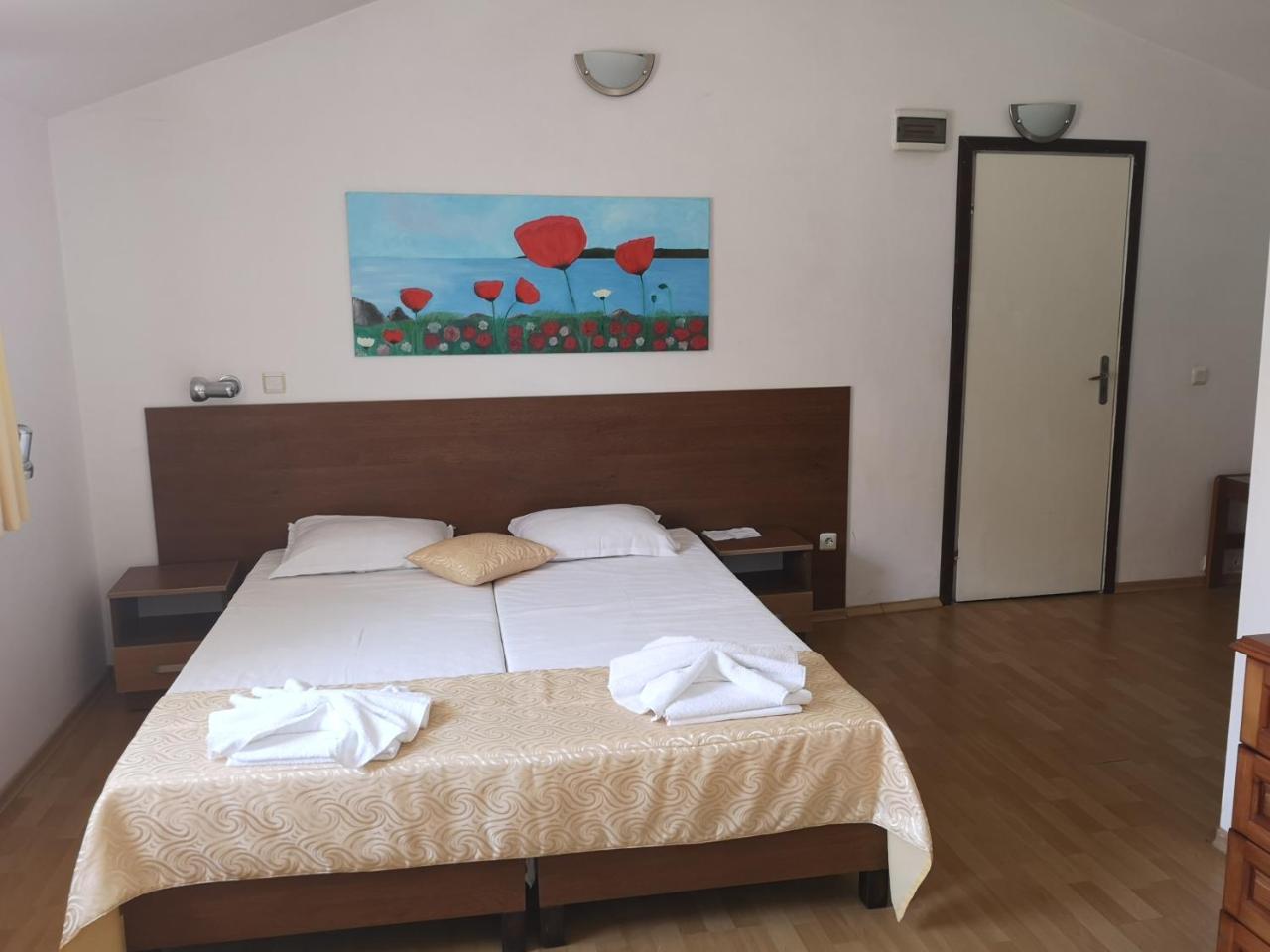 Family Hotel Verona Sozopol Eksteriør bilde