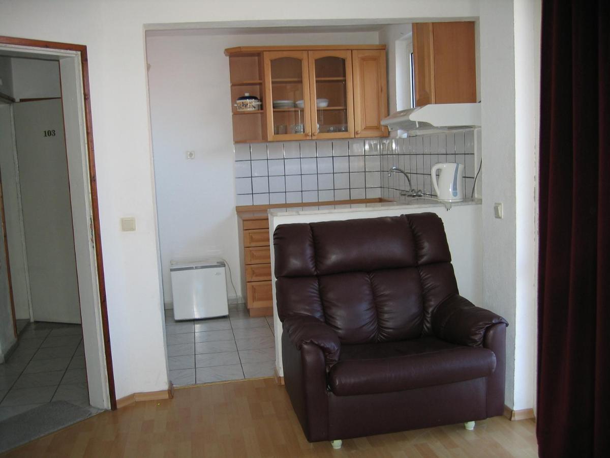 Family Hotel Verona Sozopol Rom bilde